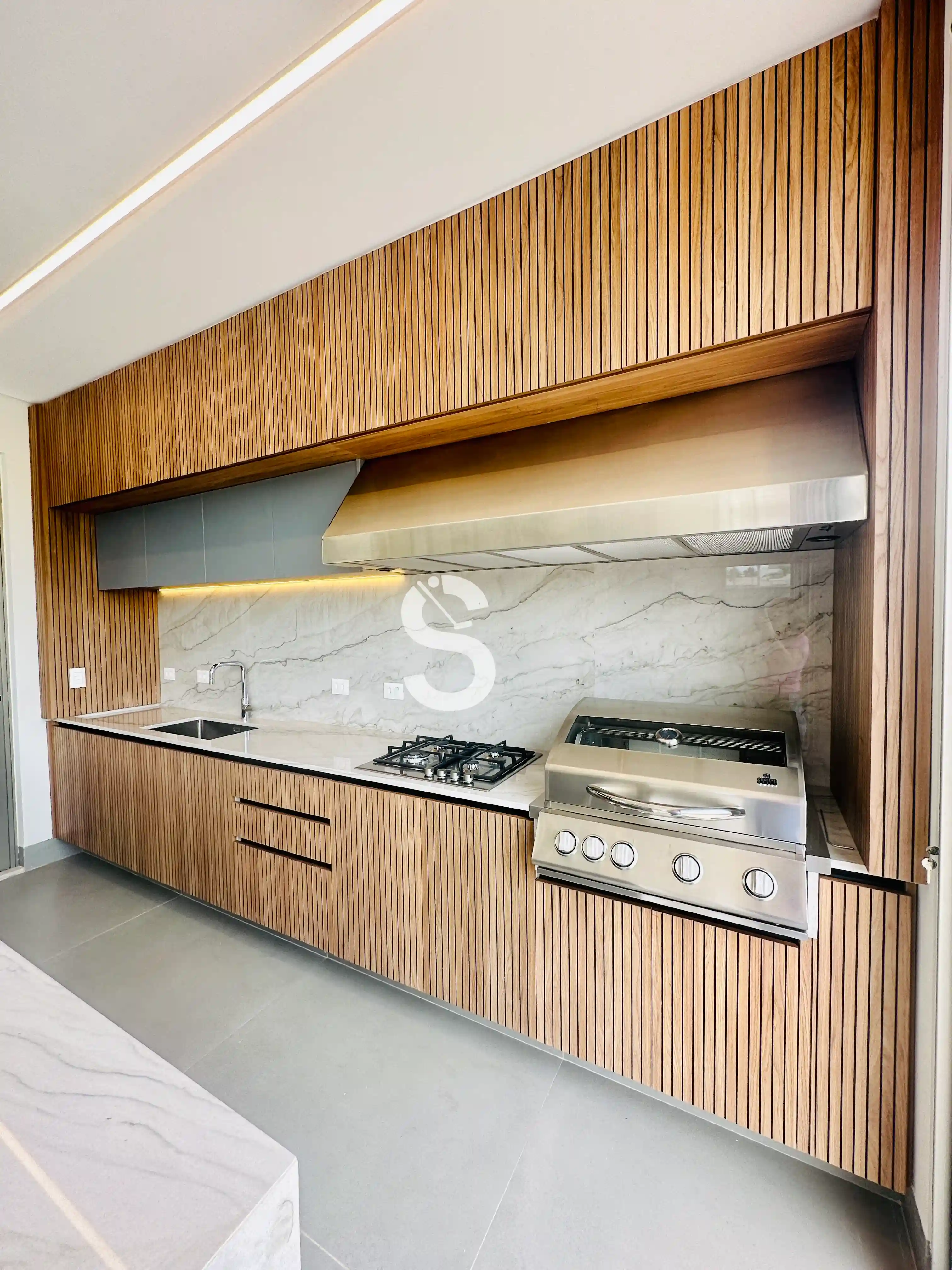 Casa de Condomínio com 4 quartos à venda, 430m² — foto 17 de 21