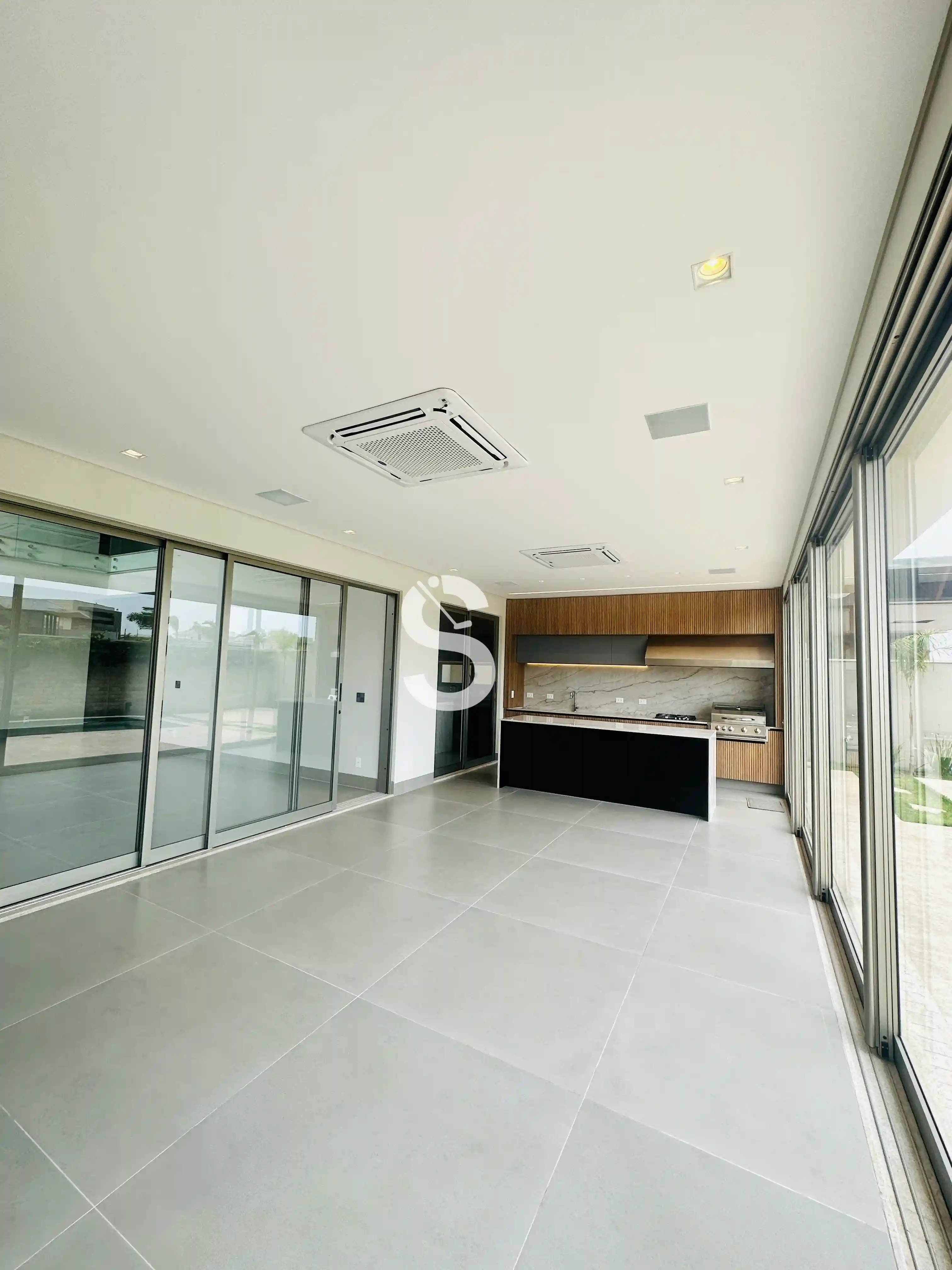 Casa de Condomínio com 4 quartos à venda, 430m² — foto 15 de 21