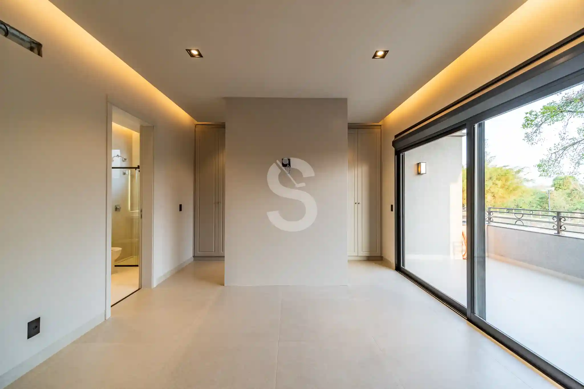 Casa de Condomínio com 4 quartos à venda, 590m² — foto 8 de 8
