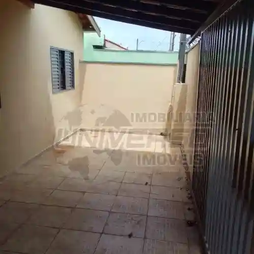 Casa com 4 quartos à venda, 130m² — foto 2 de 10