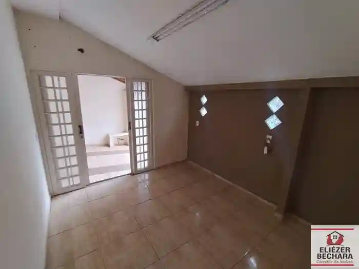 Casa com 2 quartos à venda, 70m² — foto 1 de 23