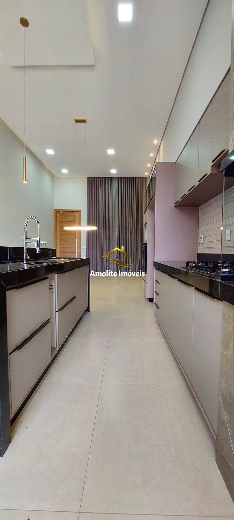 Casa de Condomínio com 3 quartos à venda, 169m² — foto 8 de 64