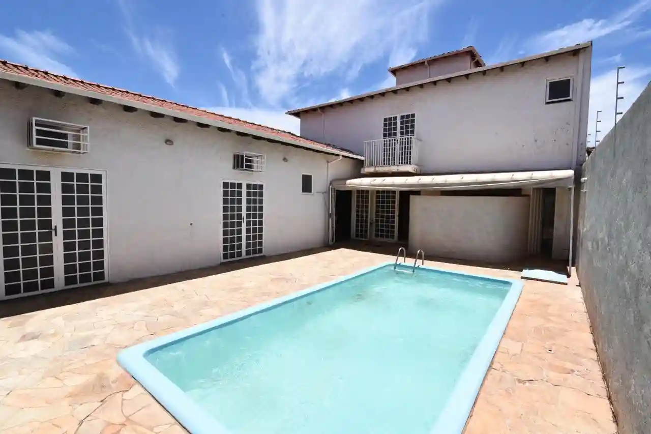 Sobrado com 4 quartos à venda, 360m² — foto 11 de 25