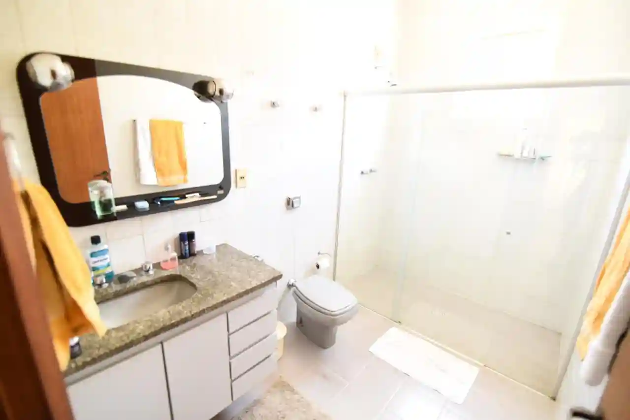 Sobrado com 4 quartos à venda, 360m² — foto 13 de 25