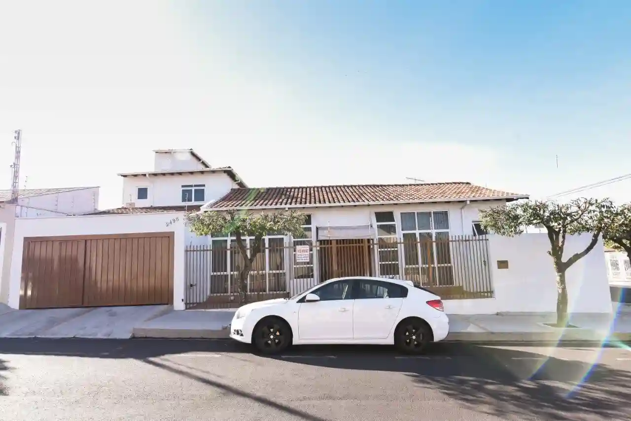 Sobrado com 4 quartos à venda, 360m² — foto 2 de 25