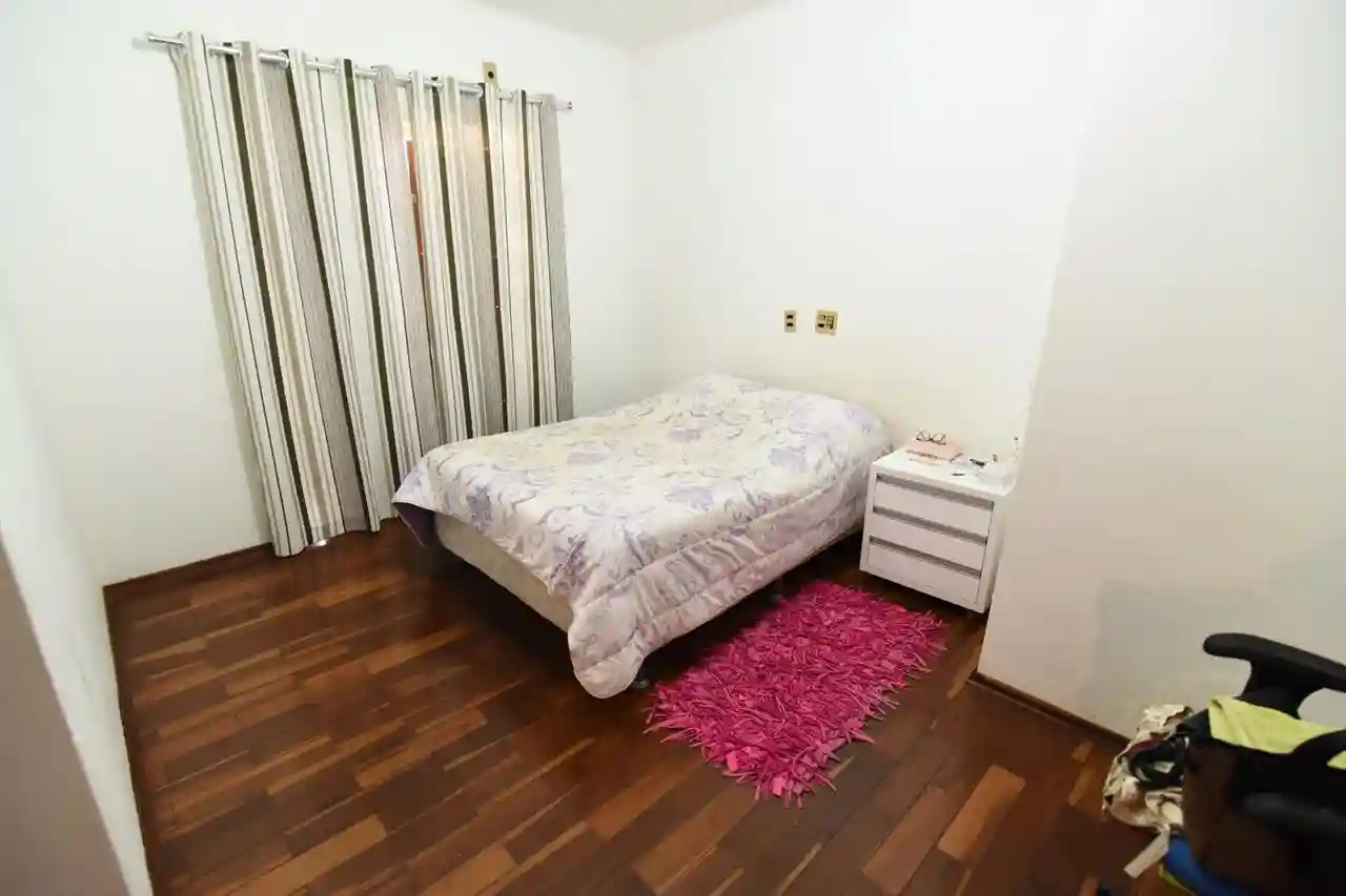 Sobrado com 4 quartos à venda, 360m² — foto 9 de 25