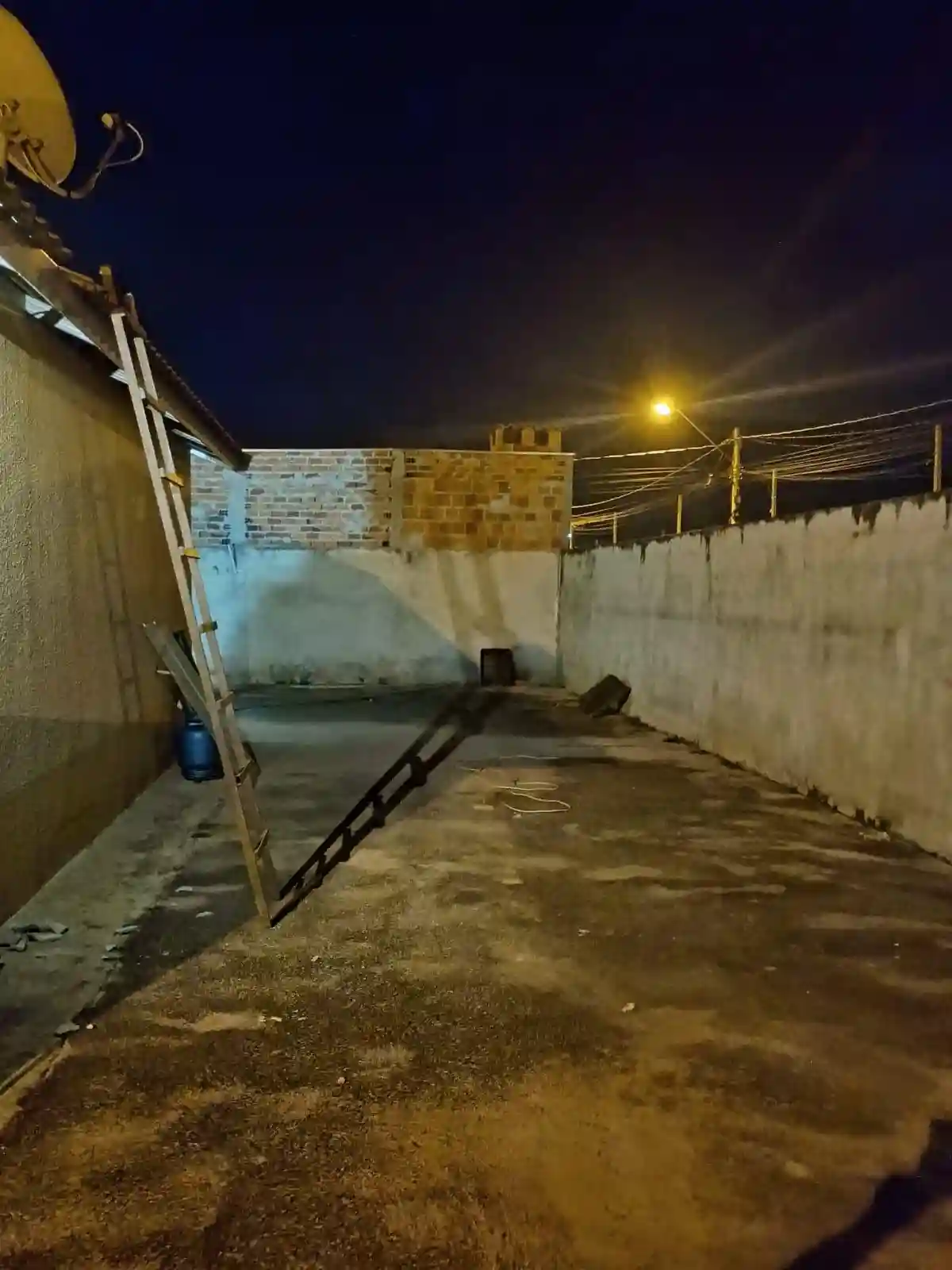 Casa com 2 quartos à venda, 217m² — foto 8 de 16