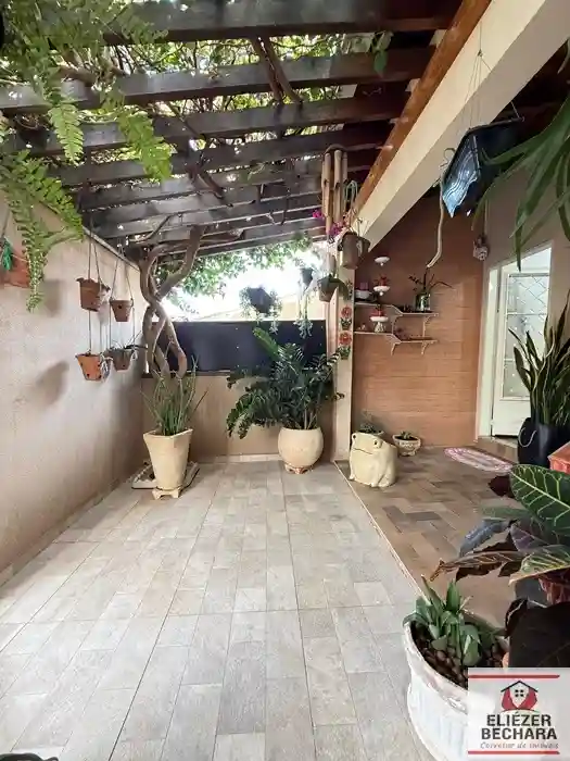 Casa com 3 quartos à venda, 172m² — foto 40 de 42