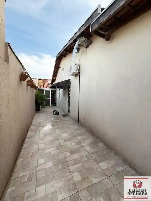 Casa com 3 quartos à venda, 172m² — foto 9 de 42