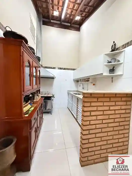 Casa com 3 quartos à venda, 172m² — foto 20 de 42
