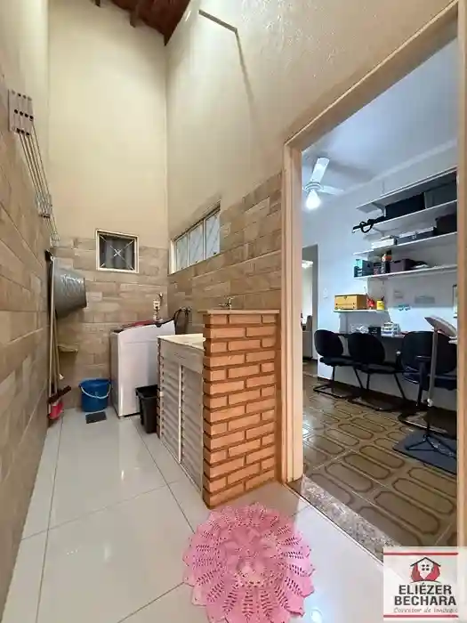 Casa com 3 quartos à venda, 172m² — foto 21 de 42