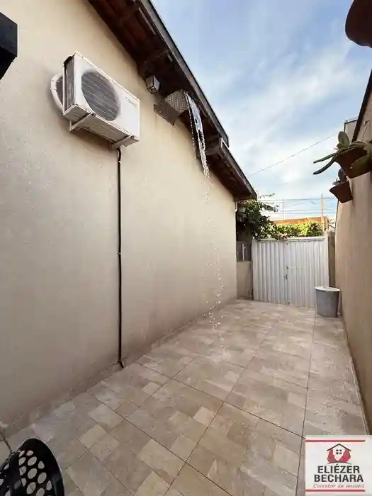 Casa com 3 quartos à venda, 172m² — foto 32 de 42