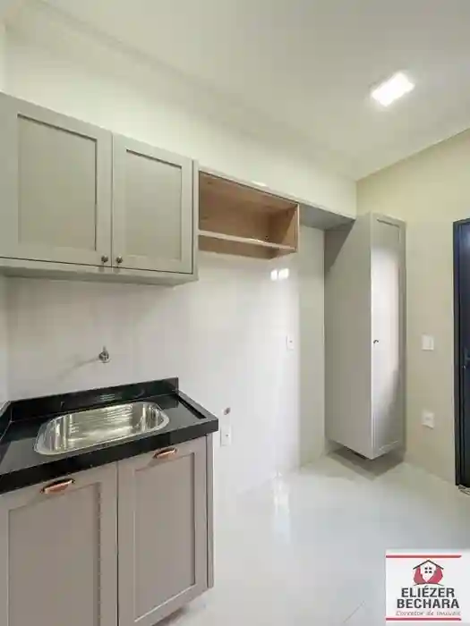 Casa de Condomínio com 3 quartos à venda, 217m² — foto 12 de 13