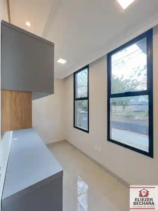 Casa de Condomínio com 3 quartos à venda, 217m² — foto 6 de 13