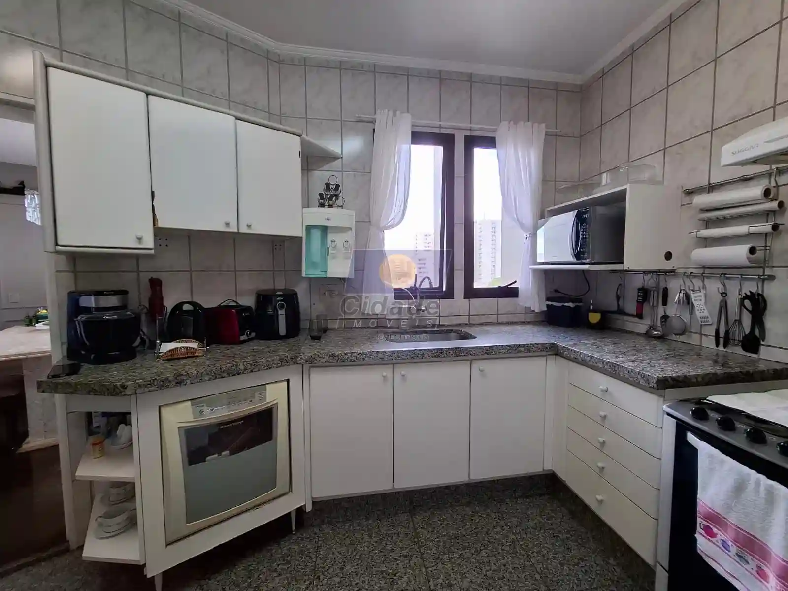Apartamento com 3 quartos à venda, 150m² — foto 22 de 46