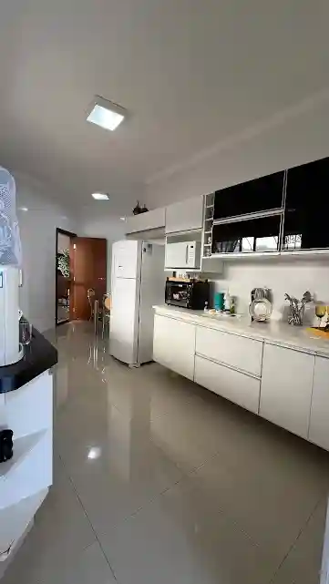Casa de Condomínio com 3 quartos à venda, 400m² — foto 22 de 26