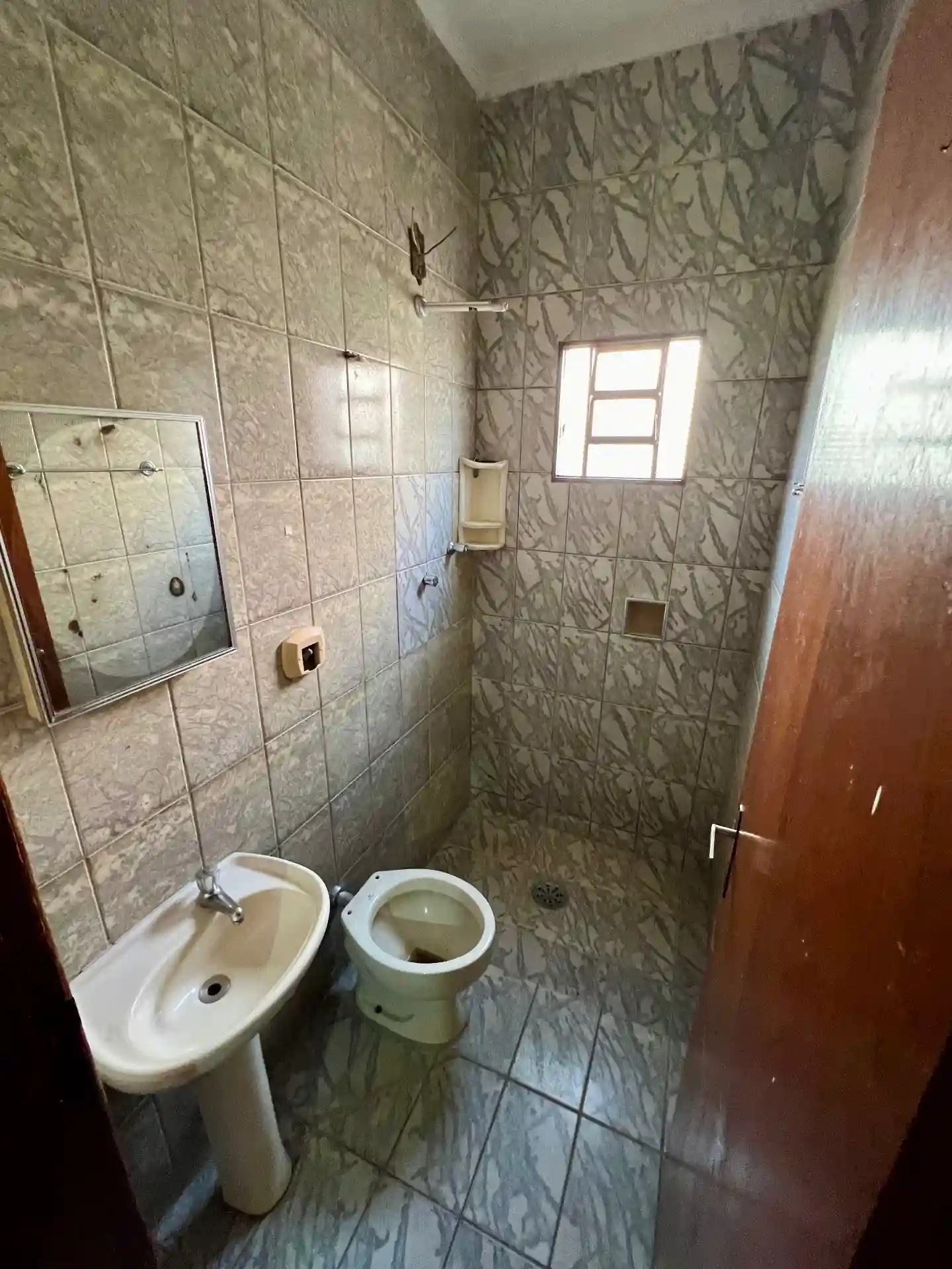 Casa com 2 quartos à venda, 250m² — foto 13 de 16