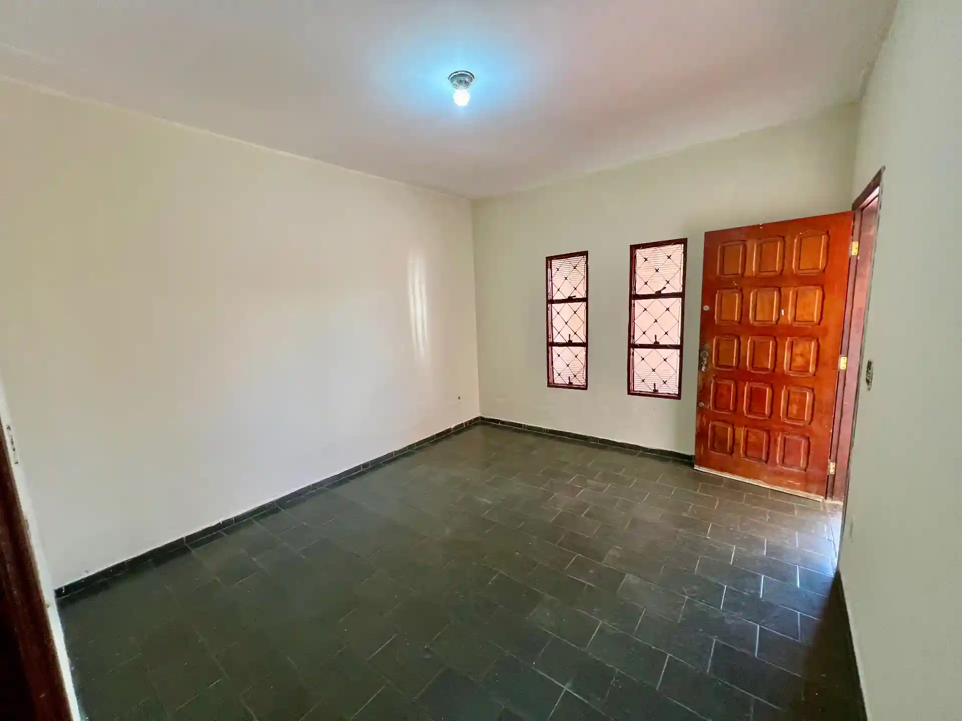 Casa com 2 quartos à venda, 250m² — foto 6 de 16