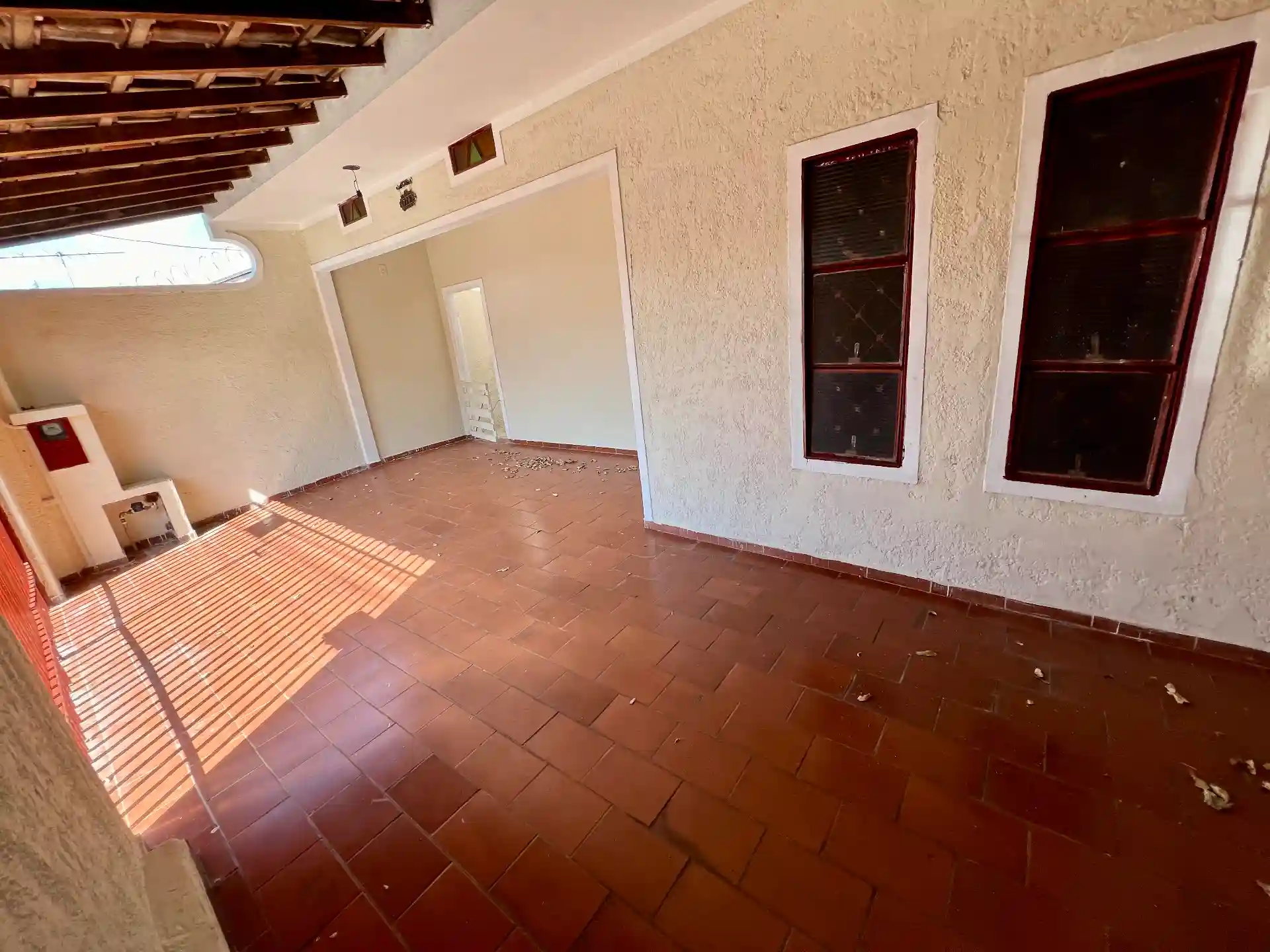 Casa com 2 quartos à venda, 250m² — foto 5 de 16
