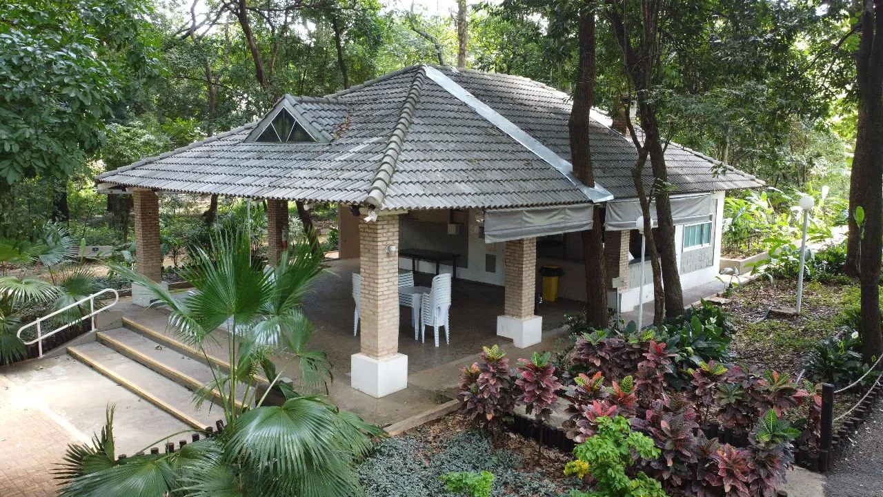 Terreno / Lote / Condomínio à venda — foto 1 de 2