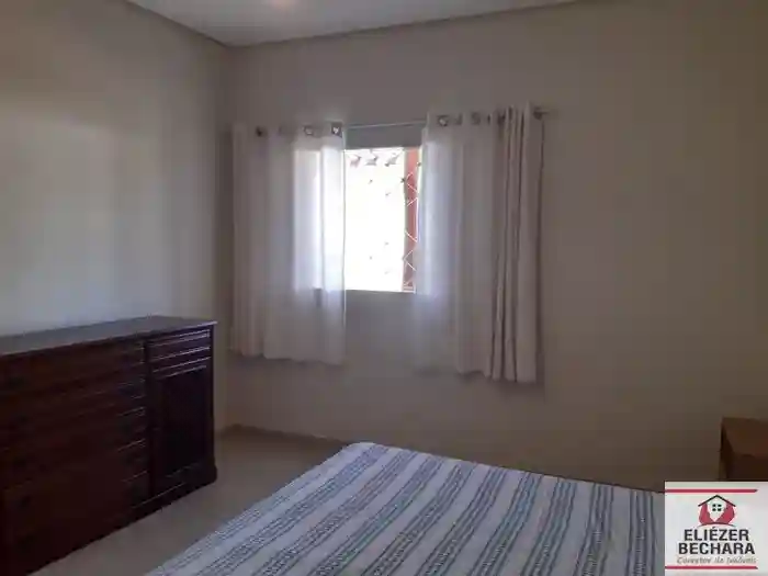 Fazenda / Sítio / Chácara com 3 quartos à venda, 1000m² — foto 2 de 34