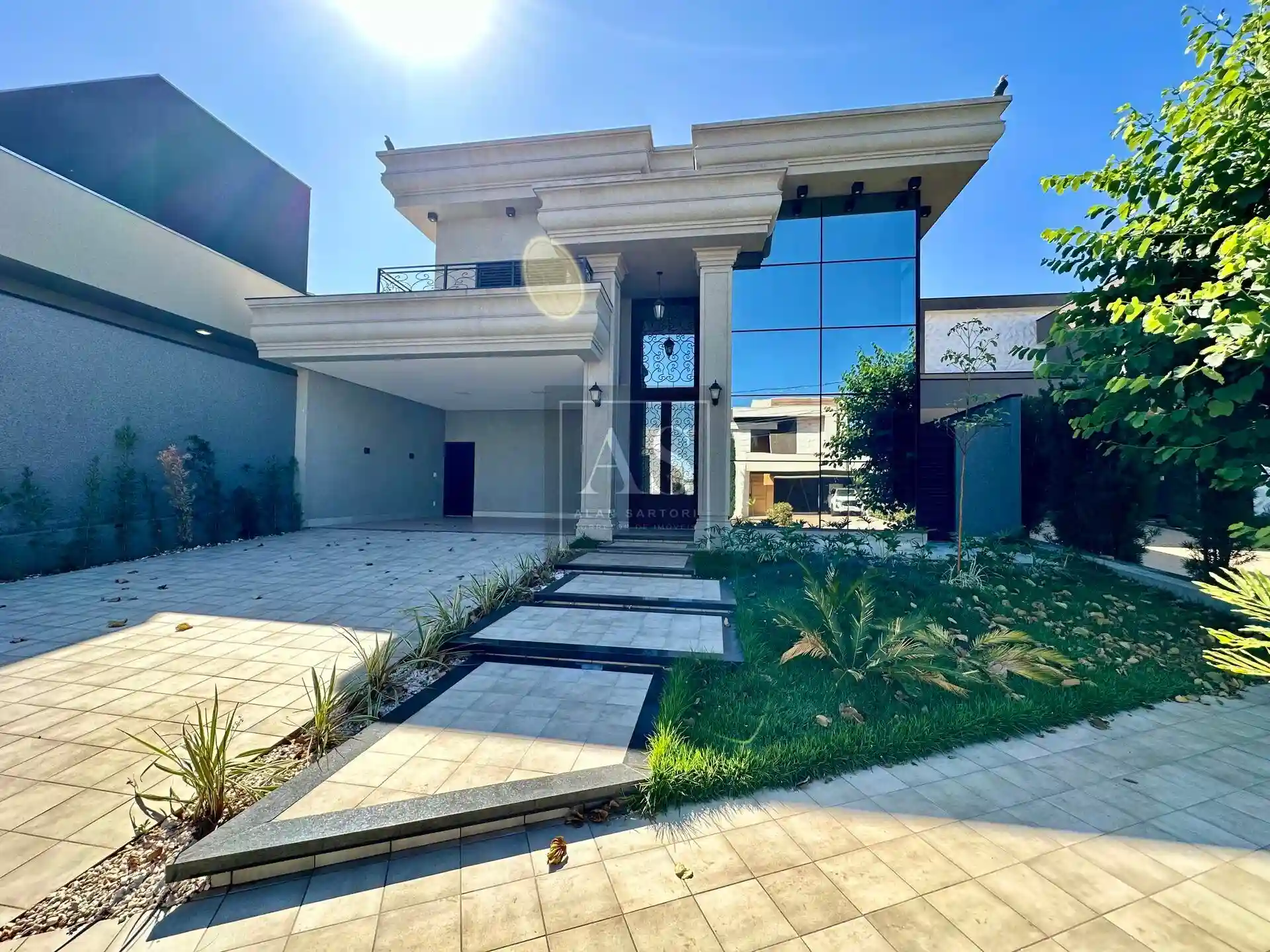 Casa de Condomínio com 3 quartos à venda, 289m² — foto 1 de 17