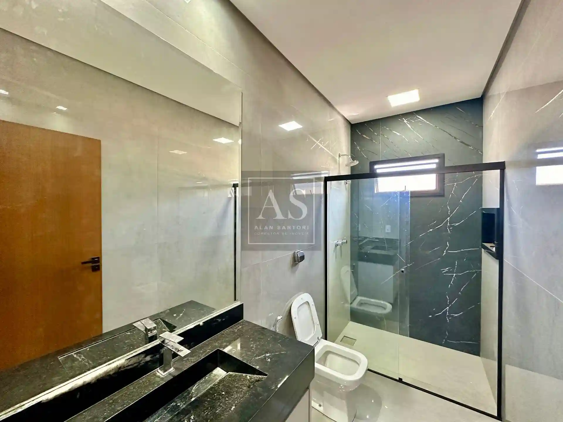 Casa de Condomínio com 3 quartos à venda, 289m² — foto 17 de 17