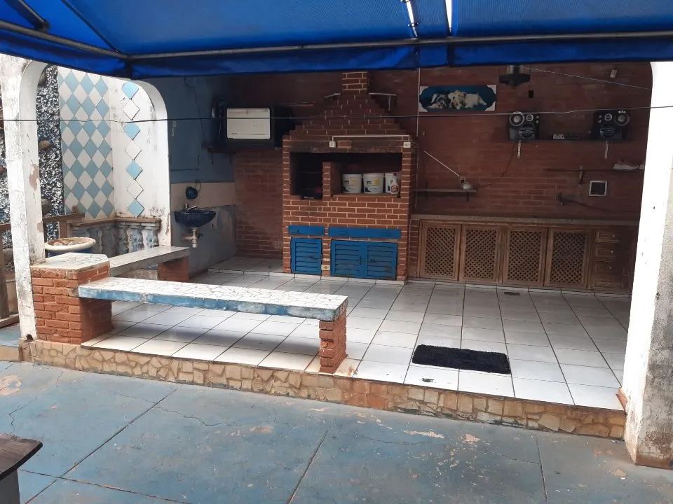 Sobrado à venda — foto 2 de 14