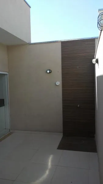 Casa à venda — foto 9 de 12