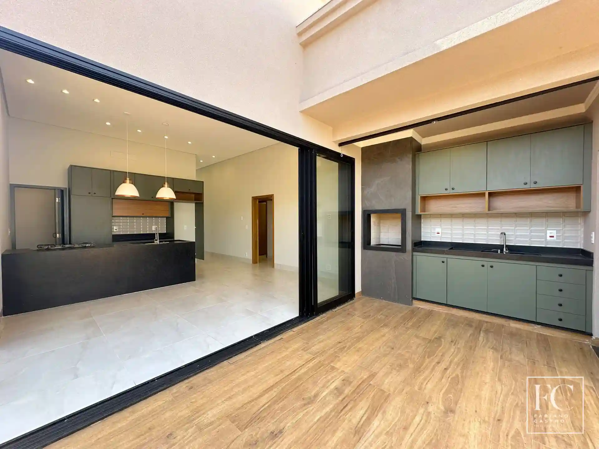 Casa de Condomínio com 3 quartos à venda, 156m² — foto 13 de 28