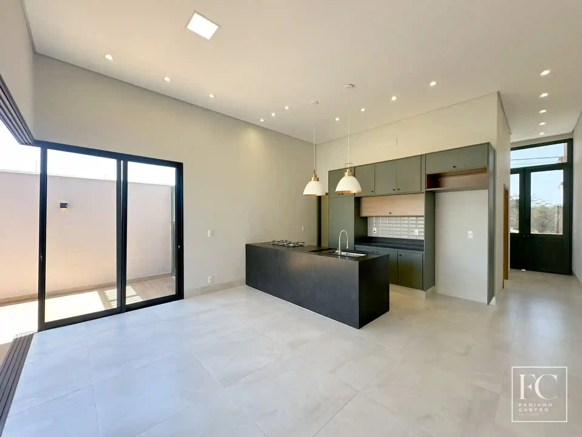 Casa de Condomínio com 3 quartos à venda, 156m² — foto 10 de 28