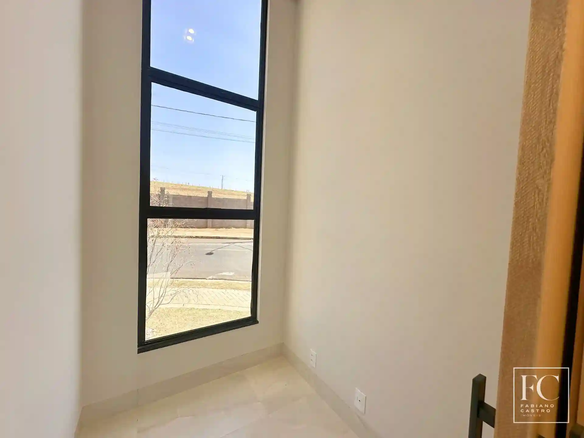 Casa de Condomínio com 3 quartos à venda, 156m² — foto 4 de 28