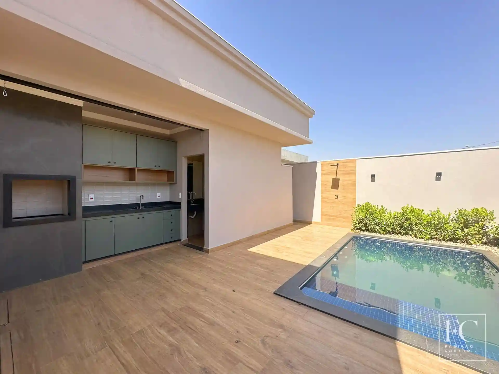 Casa de Condomínio com 3 quartos à venda, 156m² — foto 17 de 28
