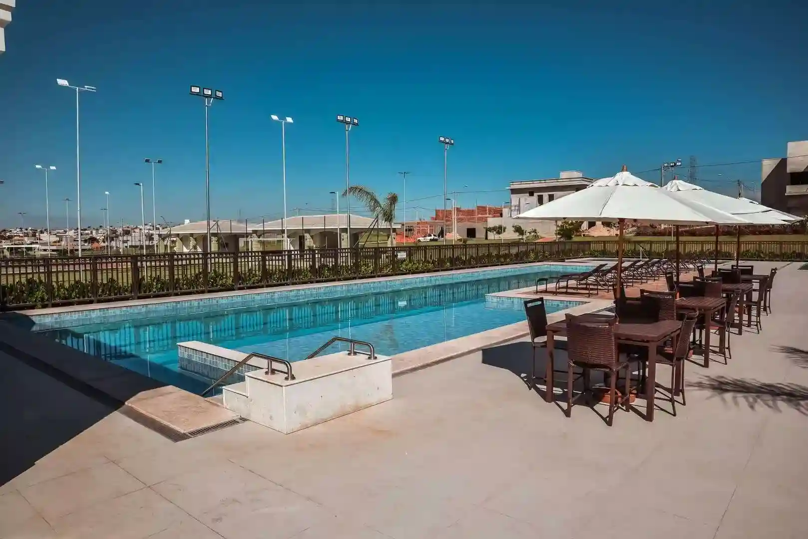 Terreno / Lote / Condomínio  à venda, 365m² — foto 7 de 11