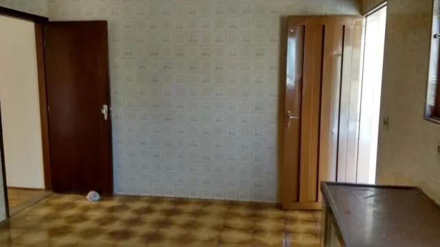 Casa à venda — foto 1 de 4