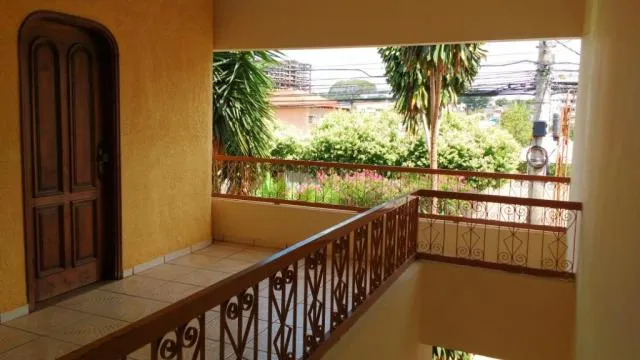 Casa à venda — foto 2 de 4