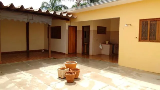 Casa à venda — foto 4 de 4