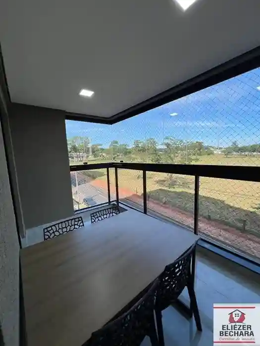 Apartamento com 2 quartos à venda, 70m² — foto 8 de 23