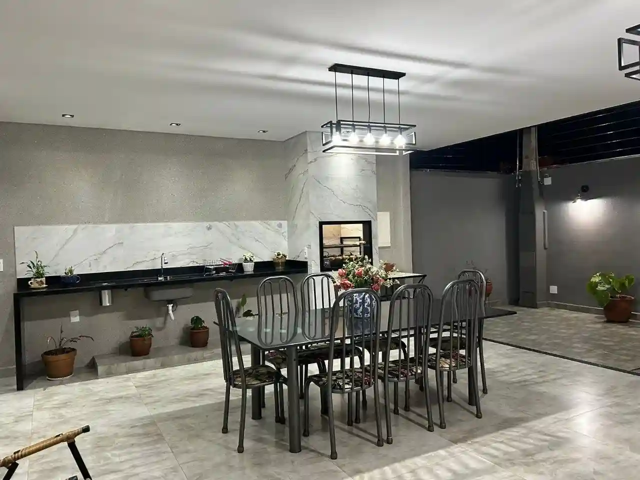 Casa com 3 quartos à venda, 170m² — foto 3 de 35