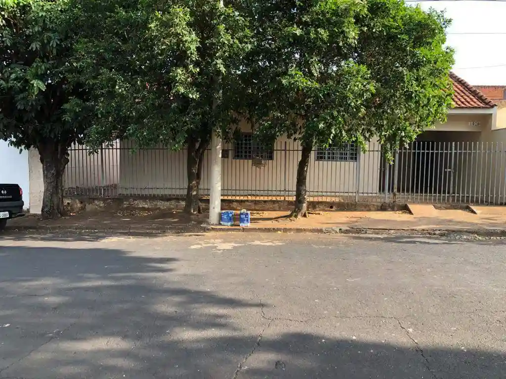 Casa com 2 quartos à venda, 120m² — foto 1 de 10