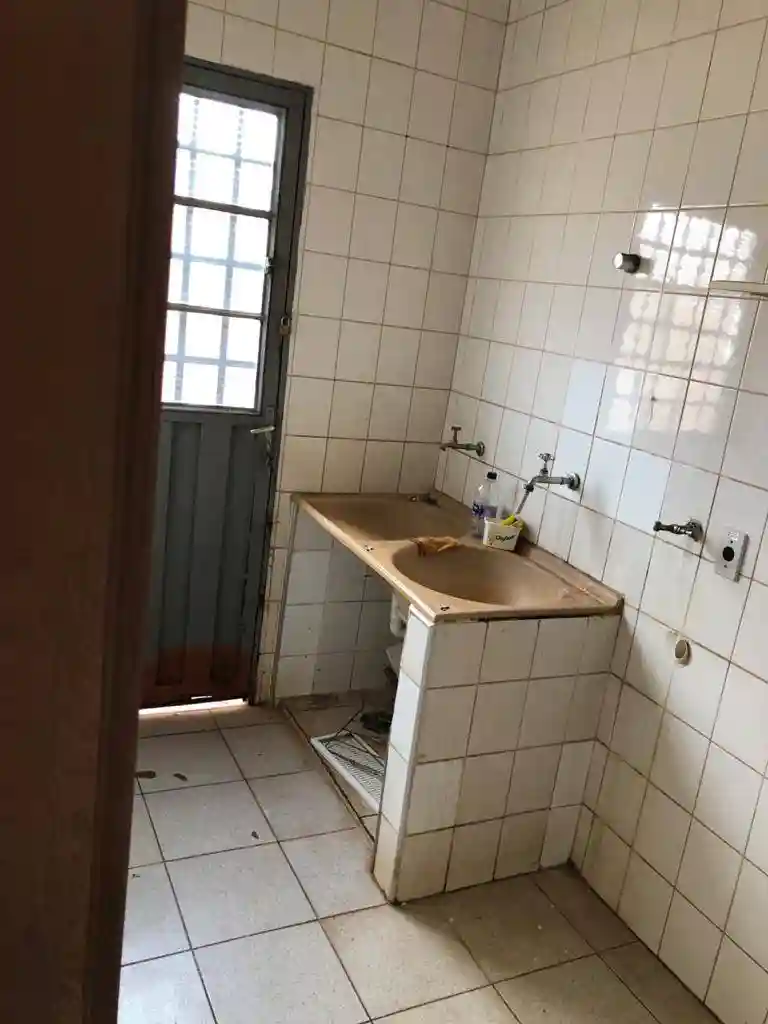 Casa com 2 quartos à venda, 120m² — foto 3 de 10