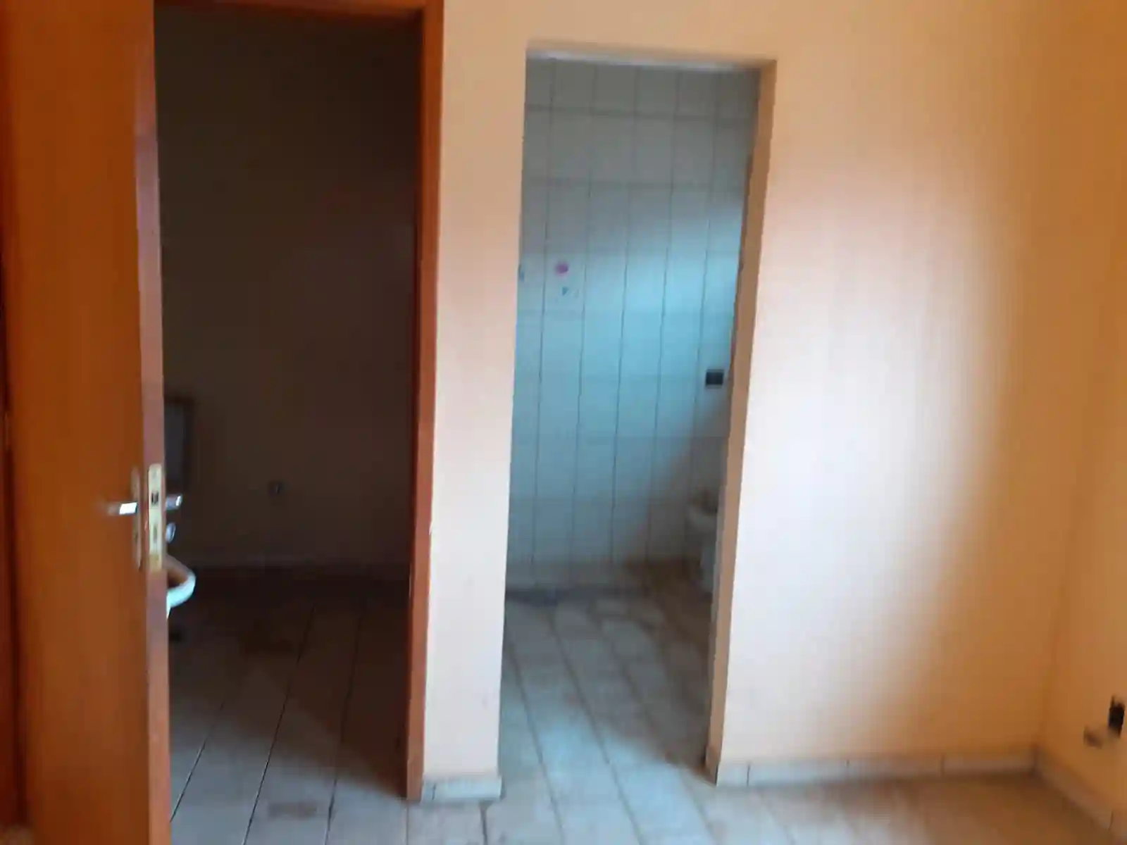 Loja / Salão / Ponto Comercial à venda — foto 9 de 10