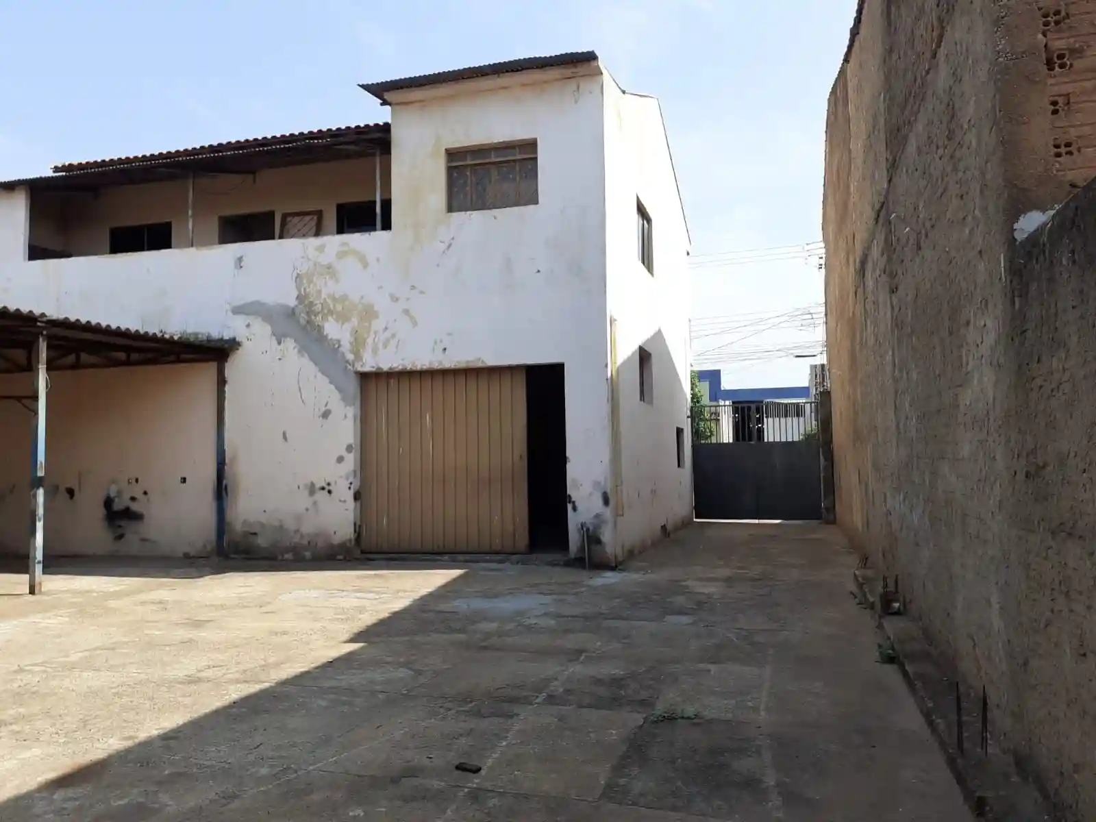 Loja / Salão / Ponto Comercial à venda — foto 2 de 10