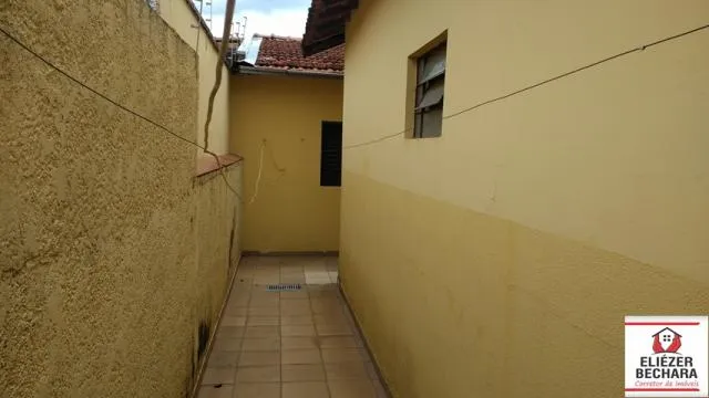 Casa à venda — foto 3 de 3