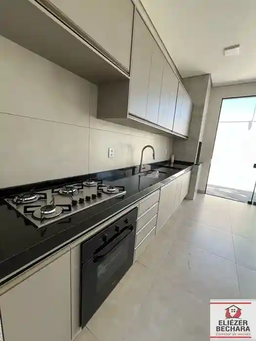 Casa com 3 quartos à venda, 120m² — foto 15 de 15