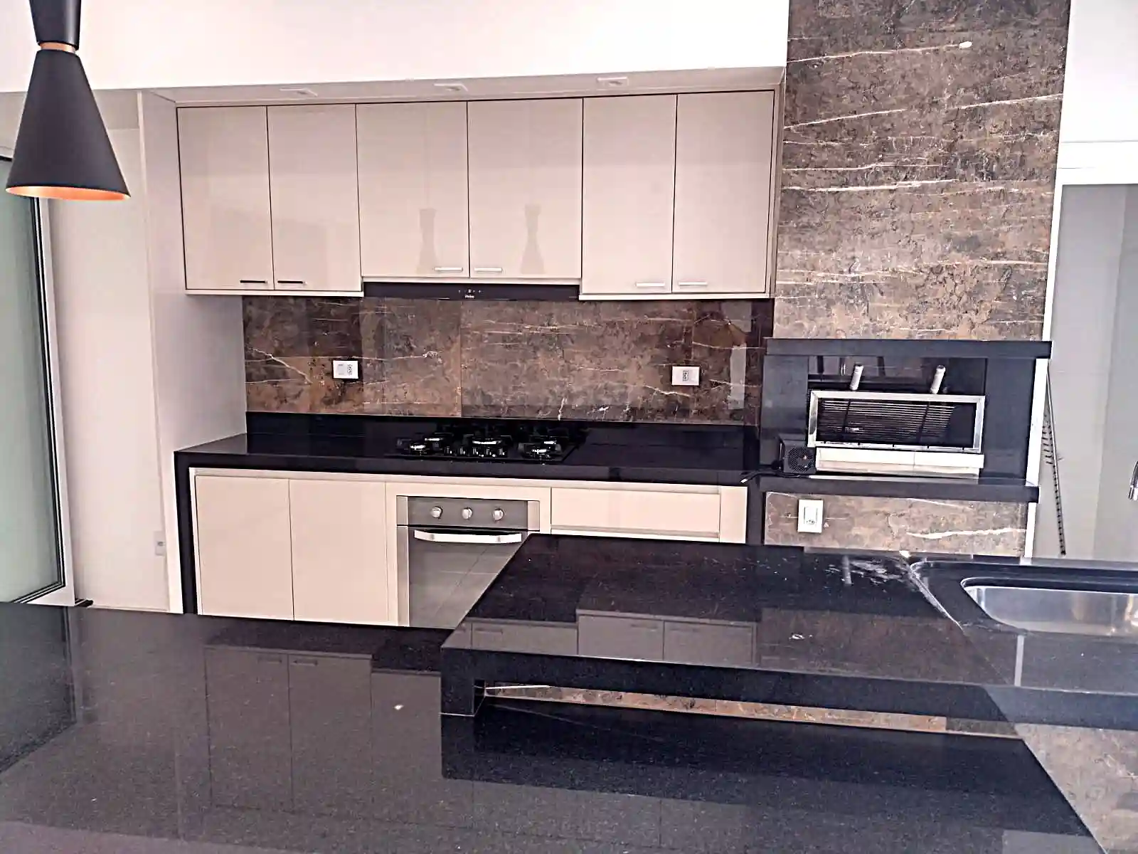 Casa de Condomínio com 3 quartos à venda, 200m² — foto 10 de 18