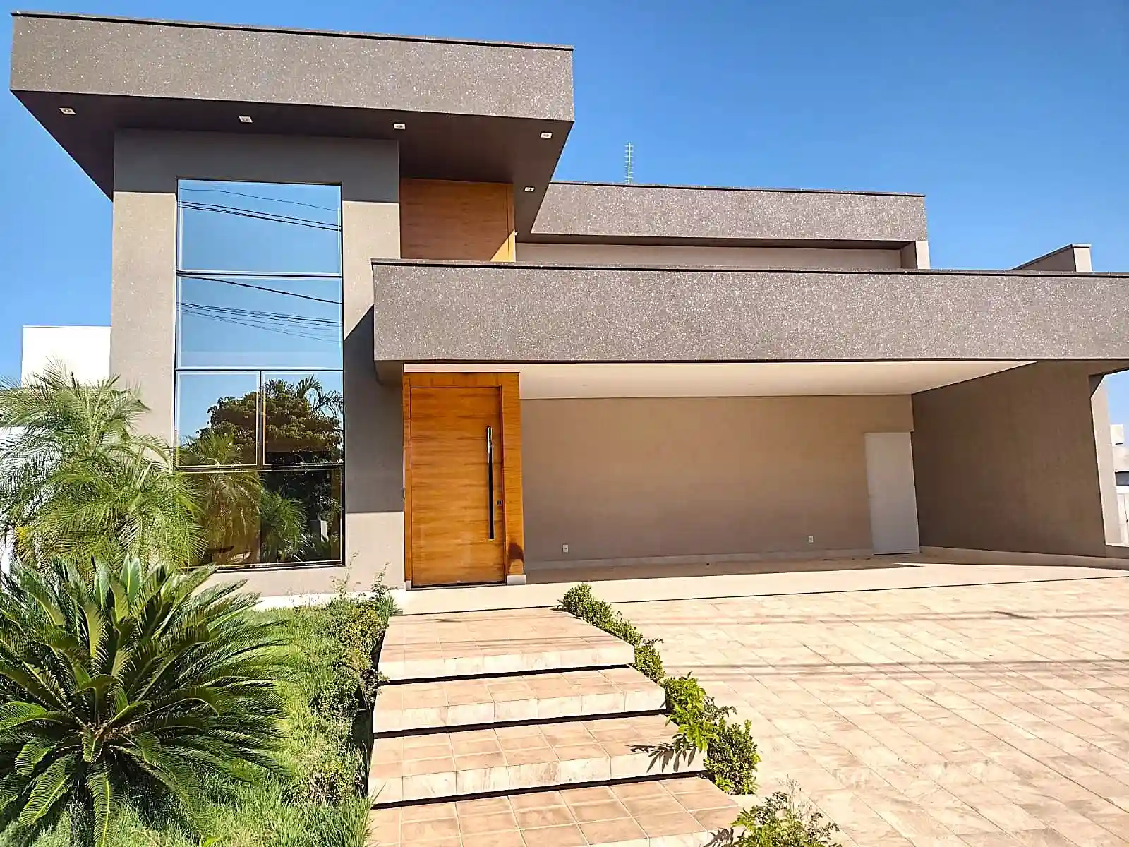 Casa de Condomínio com 3 quartos à venda, 200m² — foto 1 de 18