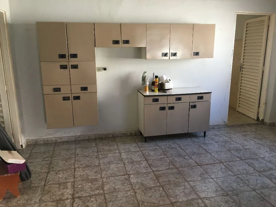 Casa à venda — foto 8 de 15