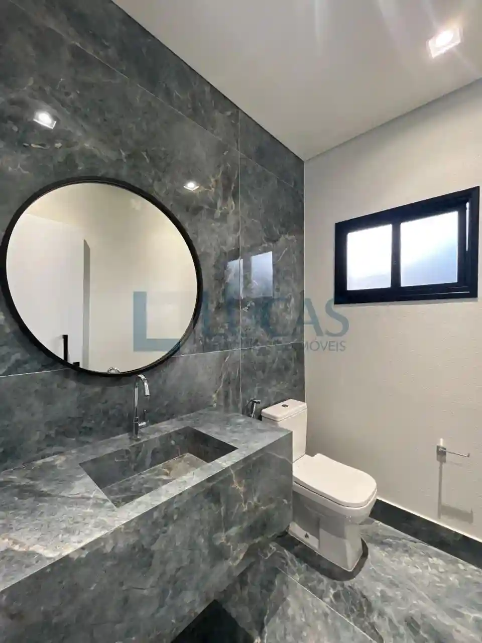 Casa de Condomínio com 3 quartos à venda, 223m² — foto 14 de 20
