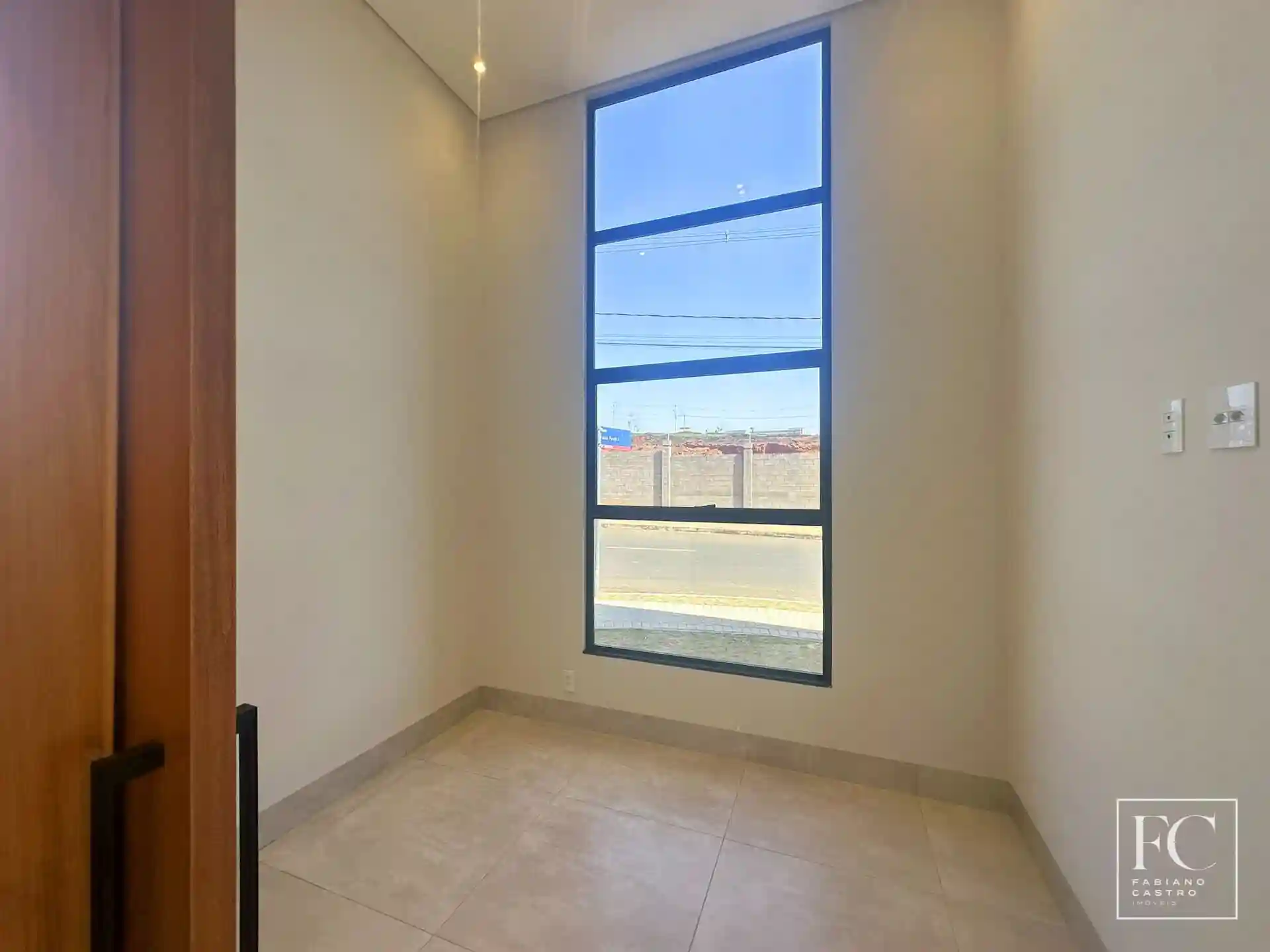 Casa de Condomínio com 3 quartos à venda, 156m² — foto 4 de 28